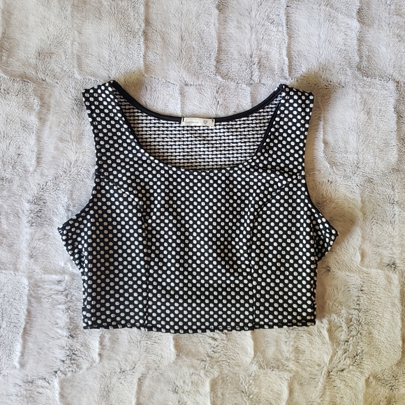 Soprano Black & White Crop Top - Picture 3 of 4